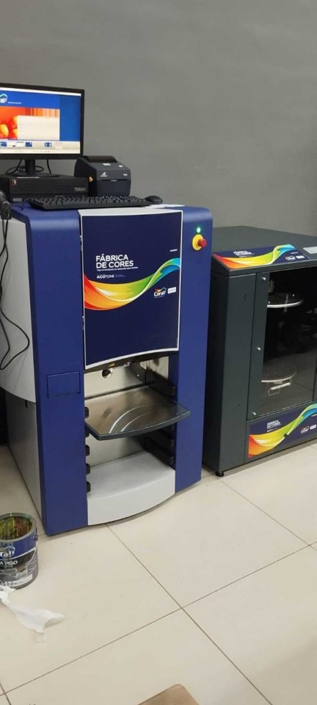 Imagem da X-Protint, uma Máquina Dosadora Automática